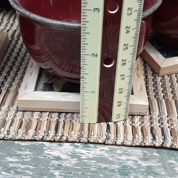 Redwing Teapot,wood holder, 4 cups, 4 coasters, tea tin, woven sushi mat. - Picture 10 of 16